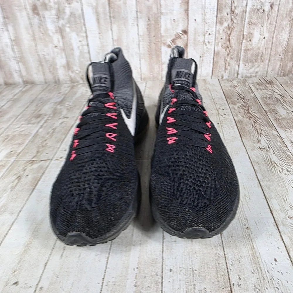 Nike command attention